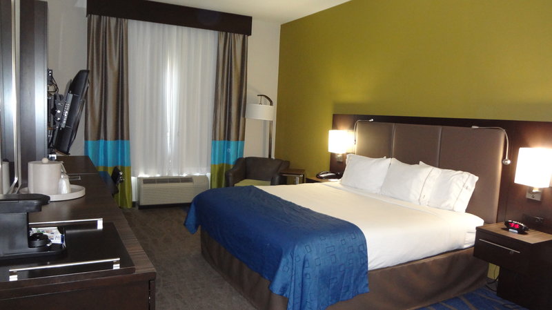 Holiday Inn Express Hotel & Suites El Reno