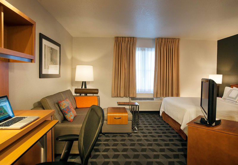 TownePlace Suites Marriott Dulles Airport