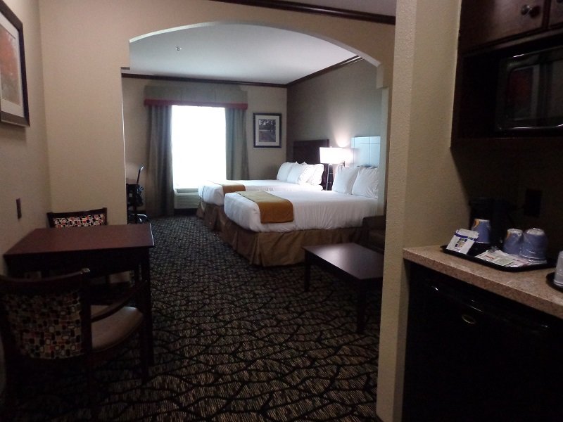 Holiday Inn Express Hotel & Suites Lubbock South