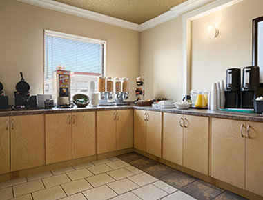 Days Inn by Wyndham High Level