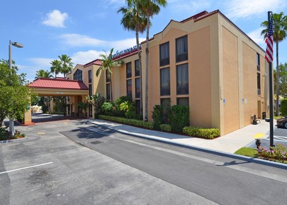 Comfort Inn & Suites Lantana West Palm Beach South