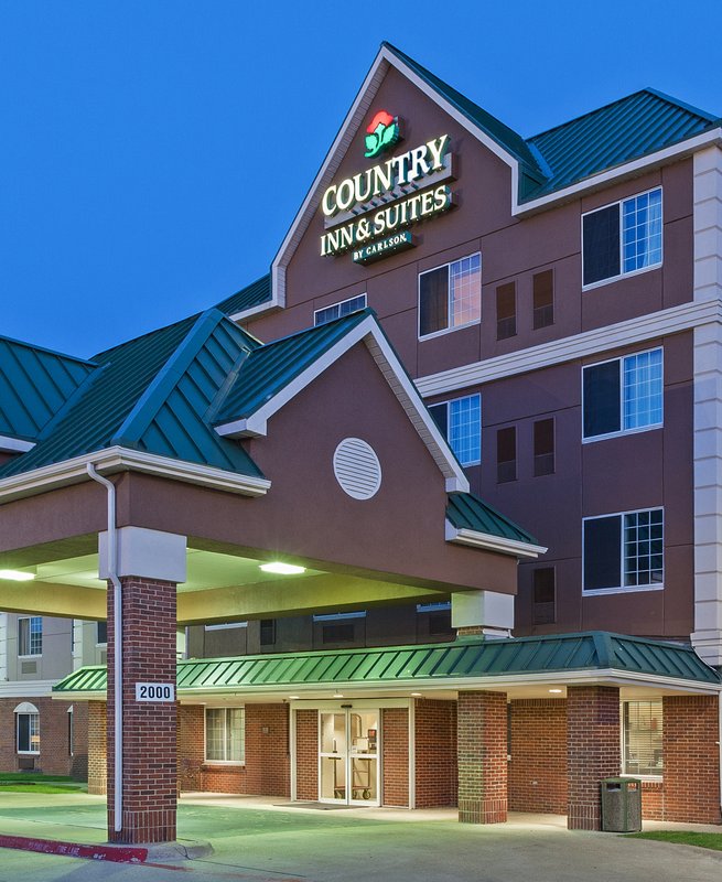 Country Inn & Suites by Radisson DFW Airport South TX