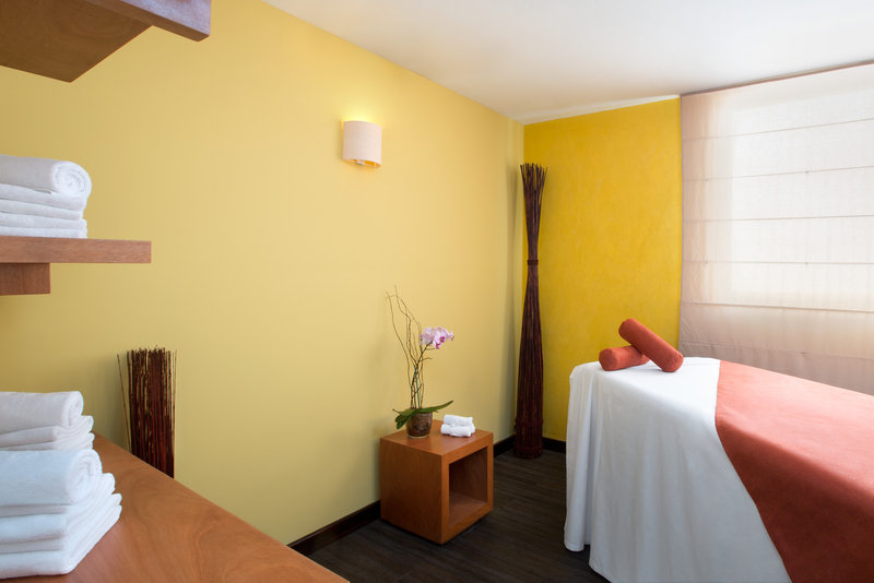 Aloft Cancun