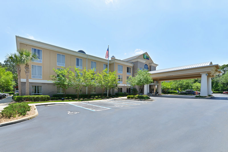 Holiday Inn Express Hotel & Suites Schulenburg