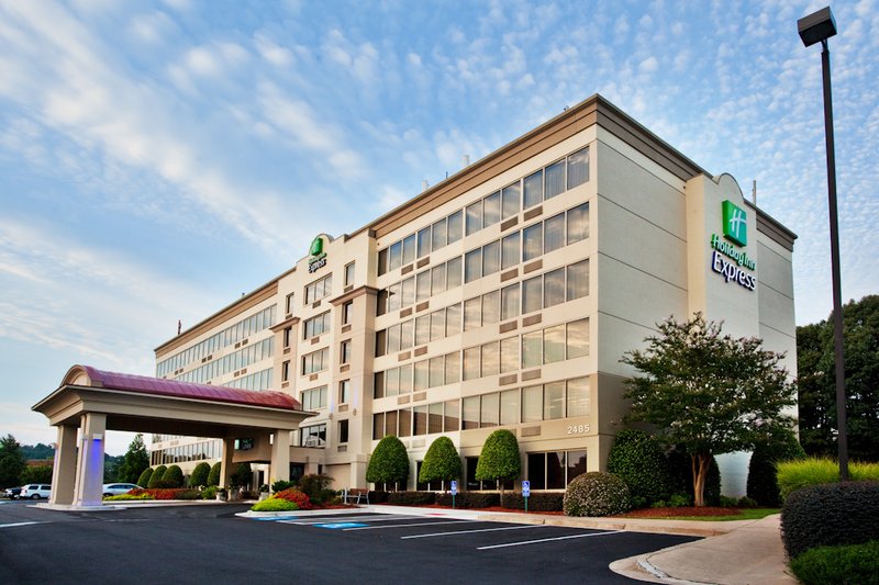 Holiday Inn Express Atlanta / Kennesaw