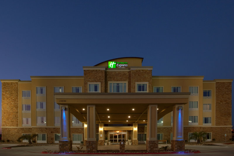 Holiday Inn Express Hotel & Suites Austin South Buda