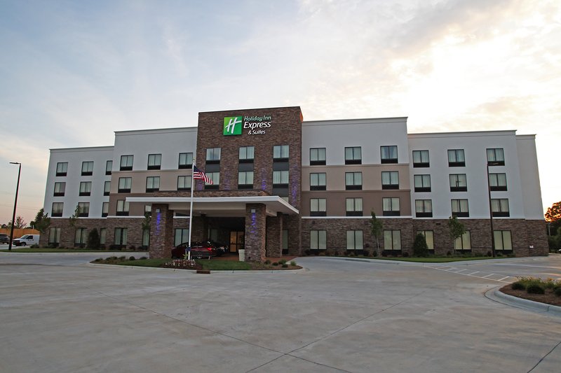 Holiday Inn Express Hotel & Suites Monroe