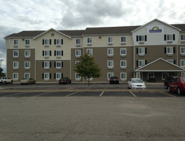 Days Inn & Suites by Wyndham Rochester Mayo Clinic South