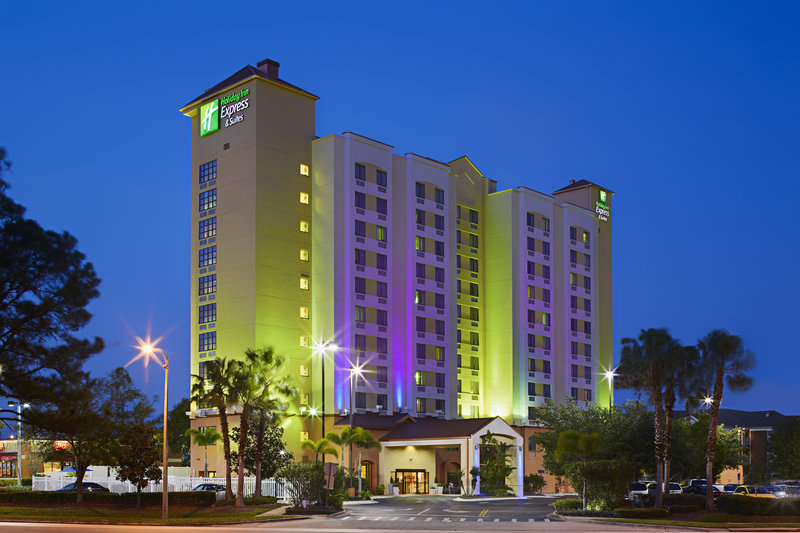 Holiday Inn Express & Suites Nearest Universal Orlando