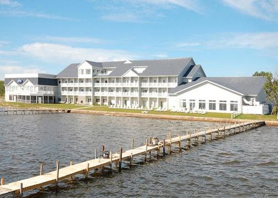 Comfort Suites Lakeside Houghton Lake Michigan
