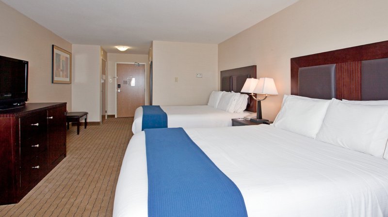 Holiday Inn Express Hotel & Suites SWIFT CURRENT