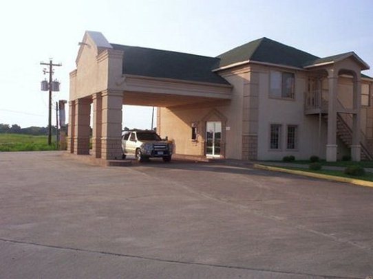 OYO Hotel Rosenberg TX I 69